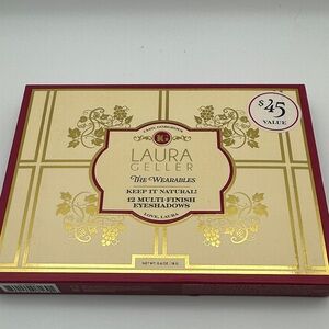 Laura Geller The Wearables Eyeshadow Palette - Gold and Red